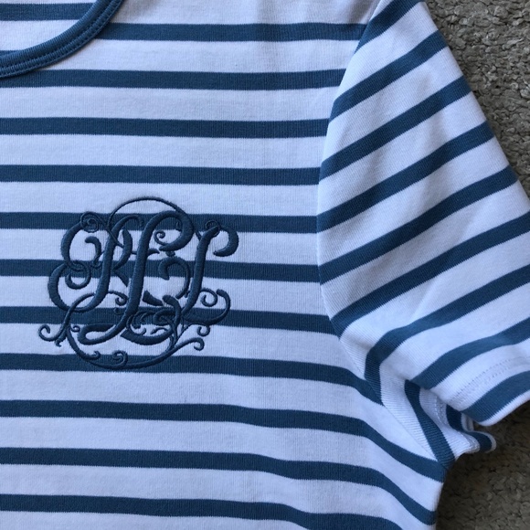 Ralph Lauren T-shirt. - Picture 3 of 3